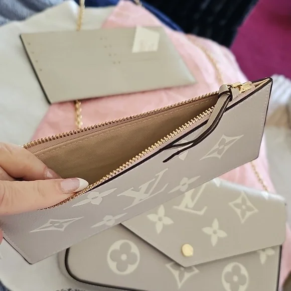 Trio+Free Shipping•Quality High Fashion Group - Picture 5 of 17